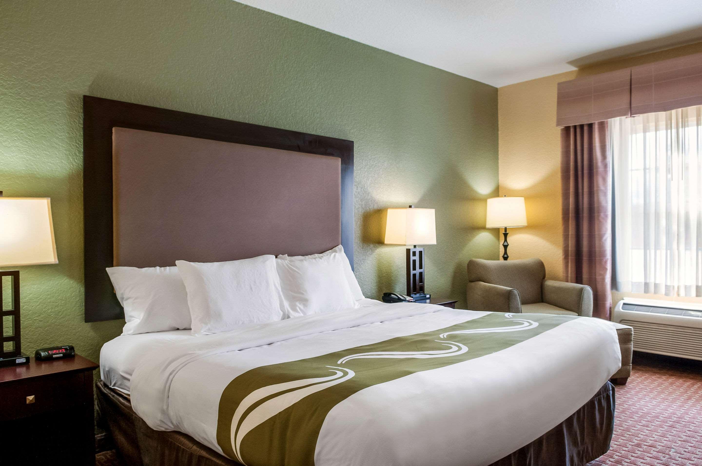 Quality Inn & Suites Слайделл Екстер'єр фото